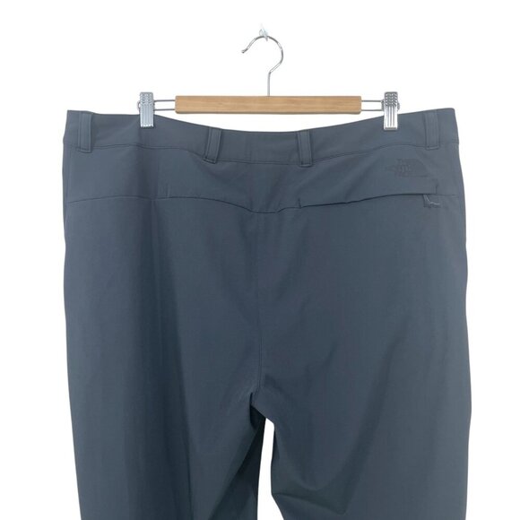 The North Face Pants Men’s 40x32 Gray Stretch Outdoors Hiking Zip Back Pocket - Picture 4 of 8